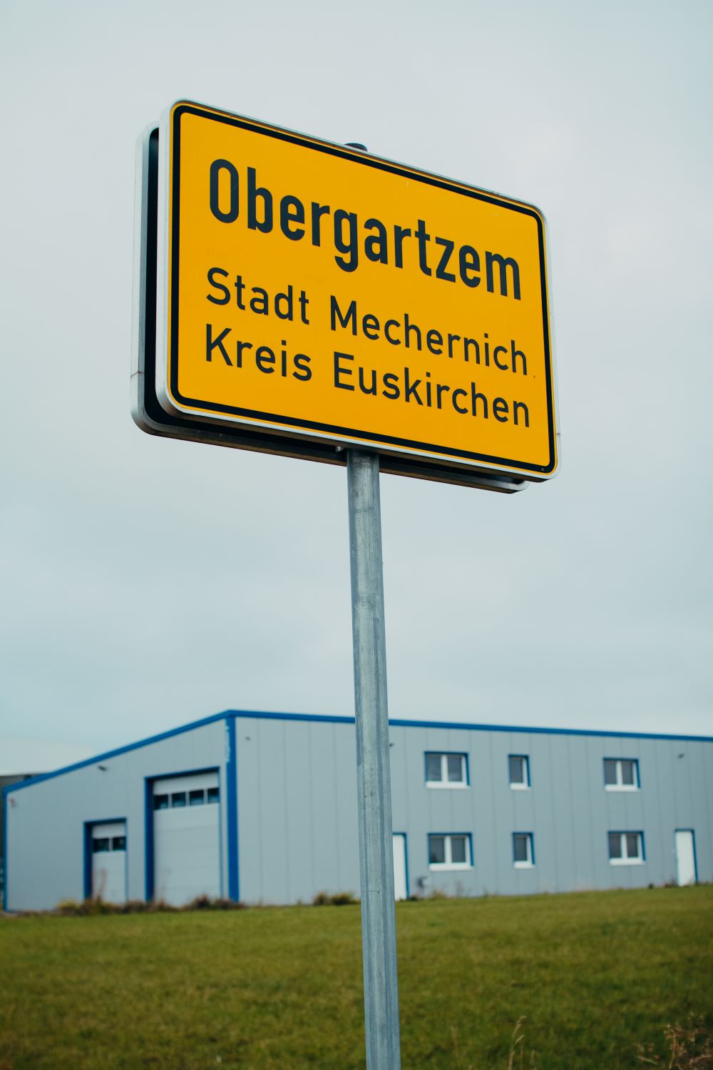 Ortsschild Obergartzem, Stadt Mechernich, Kreis Euskirchen